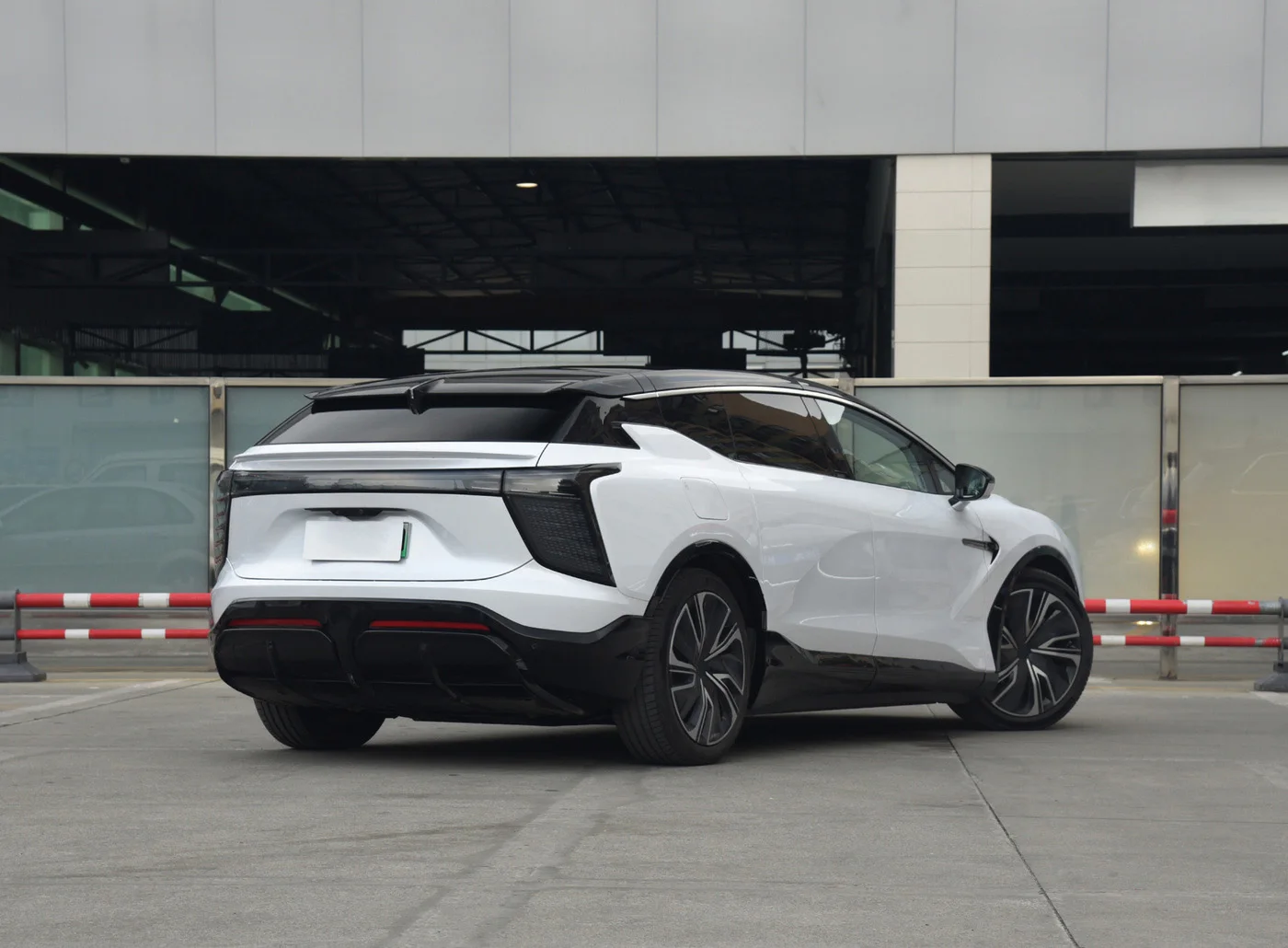 Новый дизайн Электромобиль нового энергопотребления б/у автомобиль для Gaohe Hiphix