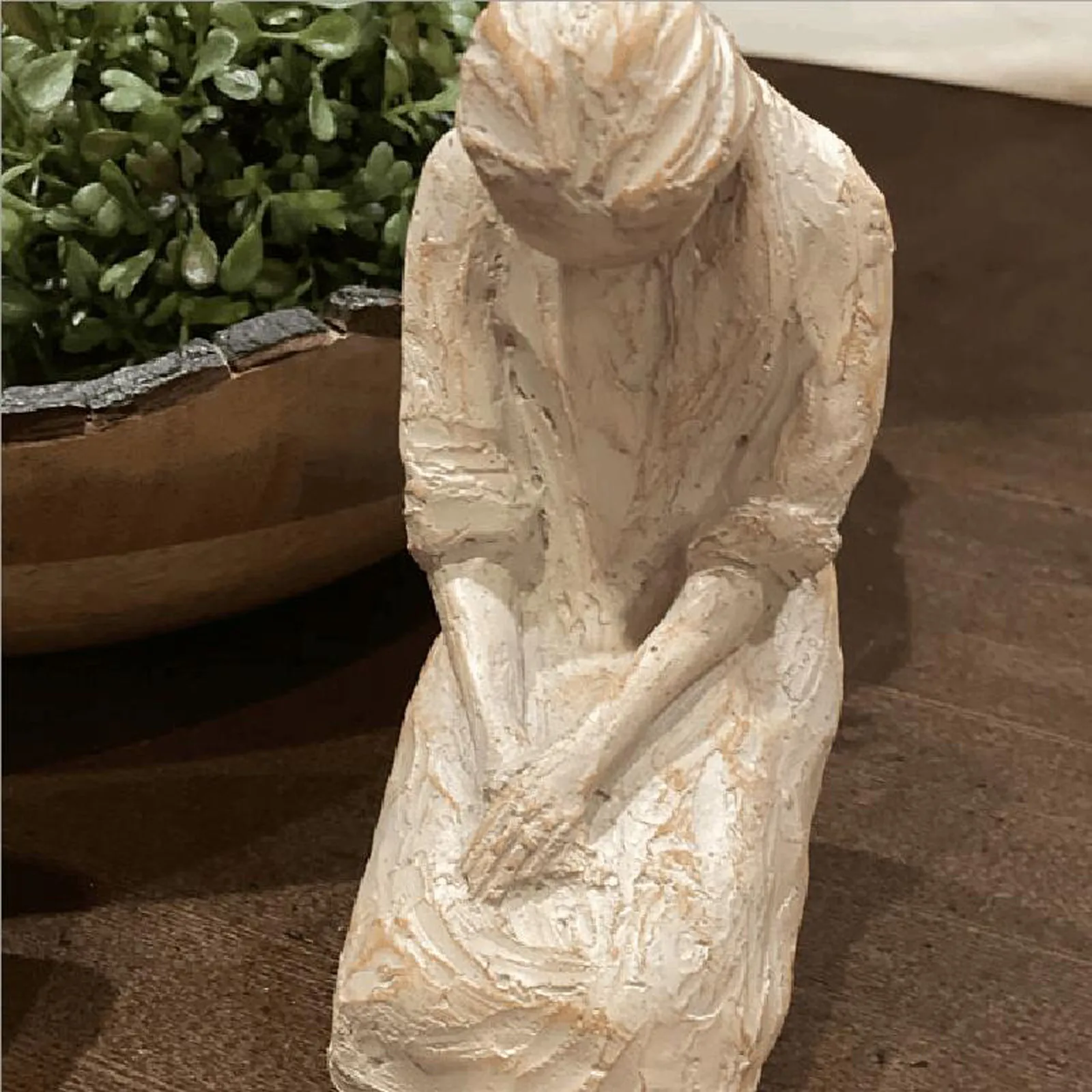 Милый час красивой руки вдохновляющая скульптура женщины Молитвенное украшение