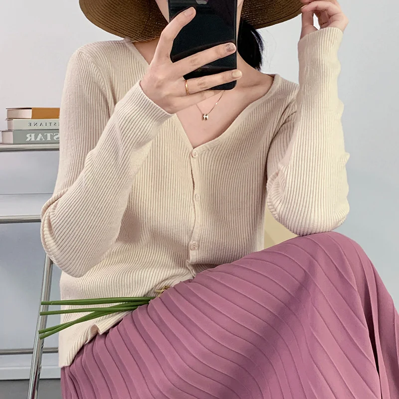 

V-neck Thin Knitted Cardigan White Pink Beige Blue Spring Summer Thin Tops