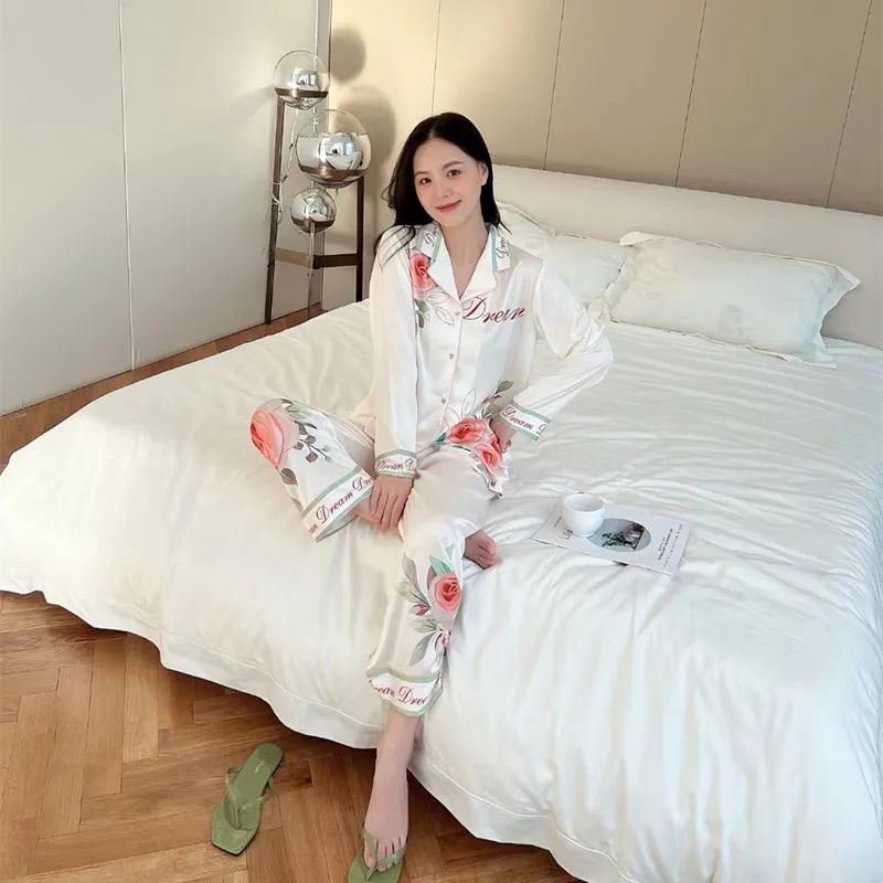 Autumn and Winter New Pink Roses Printed Homewear Suit High-Grade French Ice Silk Pajamas Long Sleeve