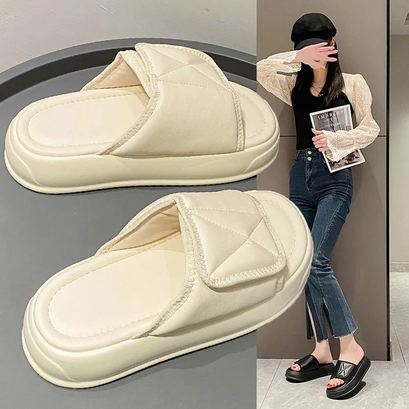 

Shoes Summer Clogs Woman Female Slippers Luxury Slides Low Platform Beach 2023 Designer Hoof Heels Fabric Rubber Rome Scandals P