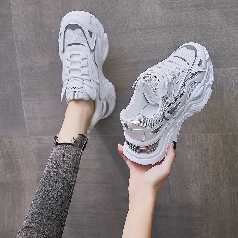 

Spring Chunky Sneakers Women Thick Bottom Daddy Shoes Round Toe Breathing Leisure Female Sports Running Shoes Tenis De Mujer