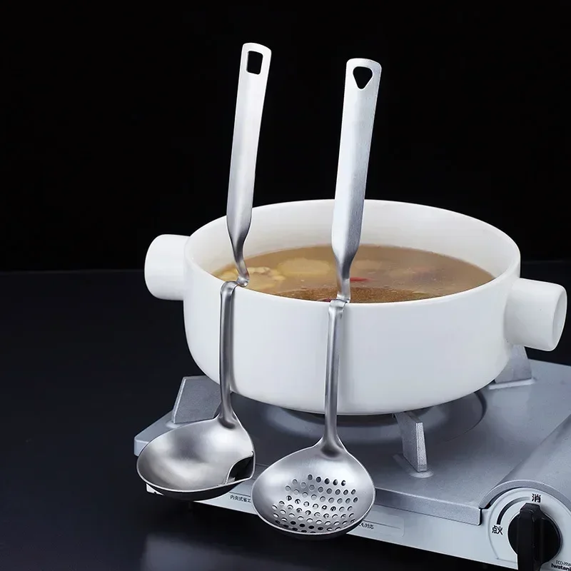 

Double-use Soup Spoon Cooking Colander Stainless Steel Long Handle Home Ladle Strainer Kitchen Porridge Scoop Tableware Tool