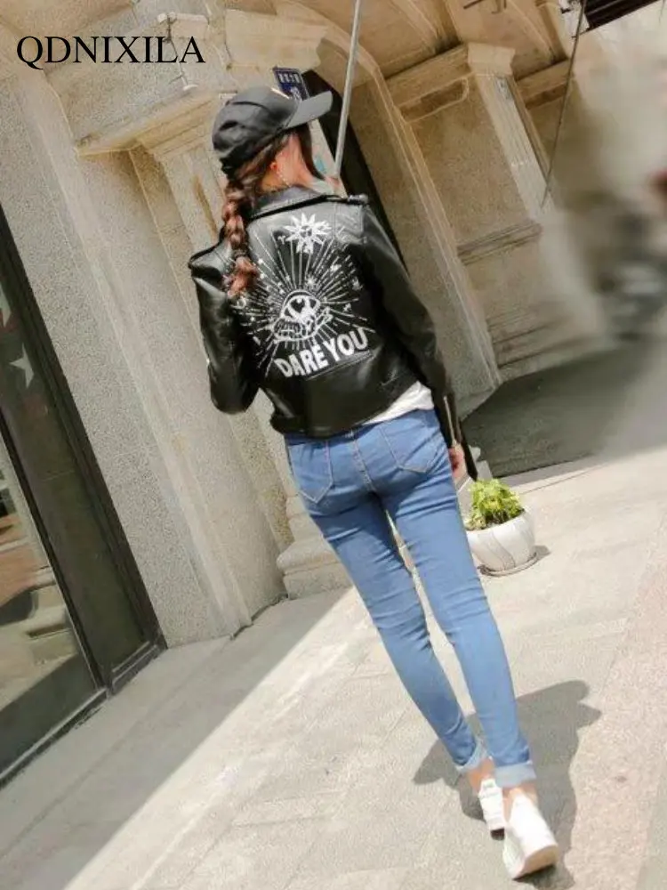 Women's Leather Jacket 2023 New Outerwear Asymmetric Zip Leather Jackets Print Rivet Rock Women's Moto Biker Zipper Jacket
