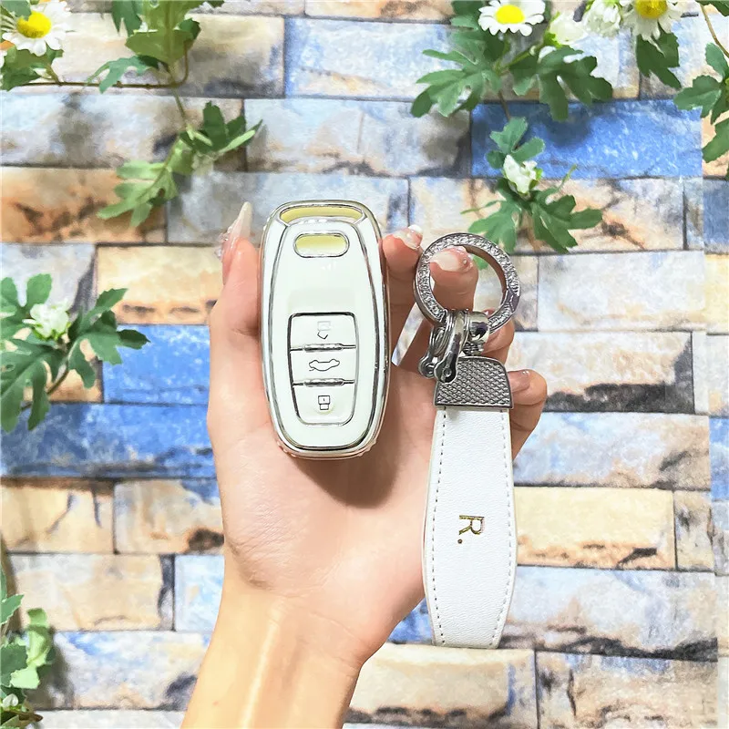 

New TPU Car Key Case Cover Shell Fob For Audi A1 A3 A4 A5 A6 A7 A8 Q3 Q5 Q7 S4 S5 S6 S7 S8 R8 TT MK1 2 3 RS Keychain Accessories