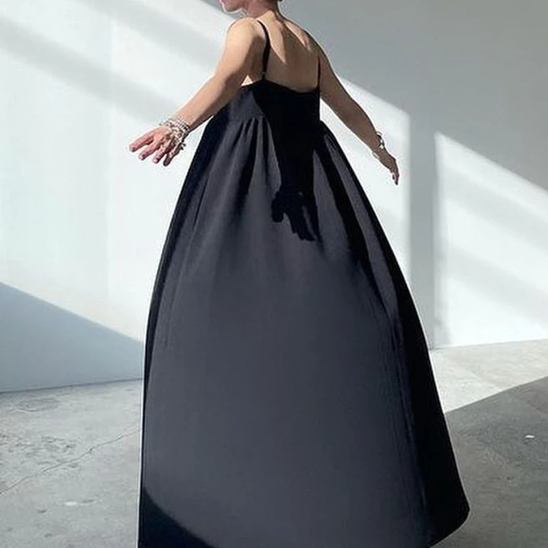 Простое однотонное свободное женское платье в японском стиле дизайнерское