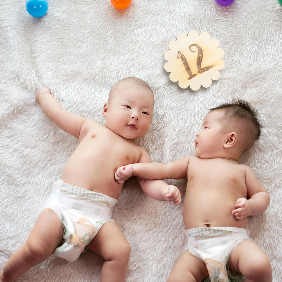 

12pcs Monthly Memory Photo Cards Wooden Engraved Discs Newborn Photography Props Shower Registry Gift Stickers Accessories