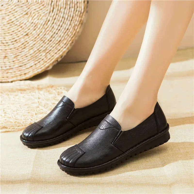 Comfortable genuine leather loafers mother ballet shoes for women high quality sli-on Moccasins womens flats