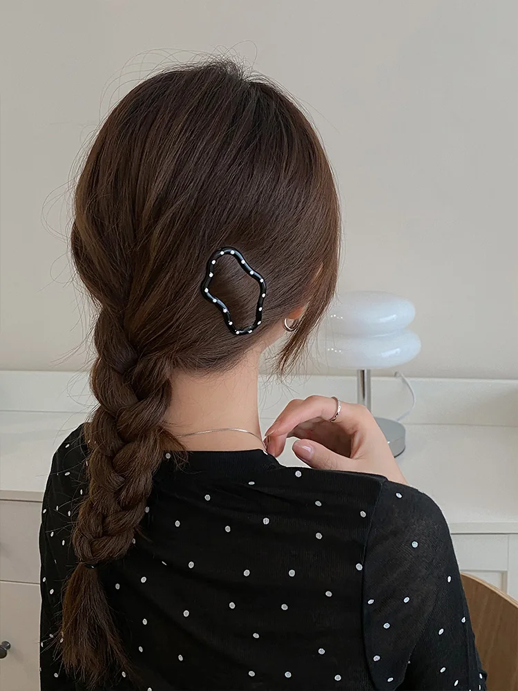 Заколка для волос с облаками в горошек женская заколка на затылке полузавязанные