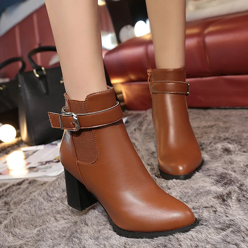 

Autumn and winter Korean version of the new thick-heeled high-heeled women's shoes belt buckle low boots boots