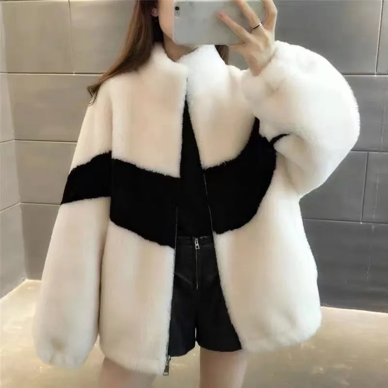 Autumn Winter New Thickened Temperate Fur Coat Female Imitation Lamb Fur Particles One Black and White Collision Color Sweater