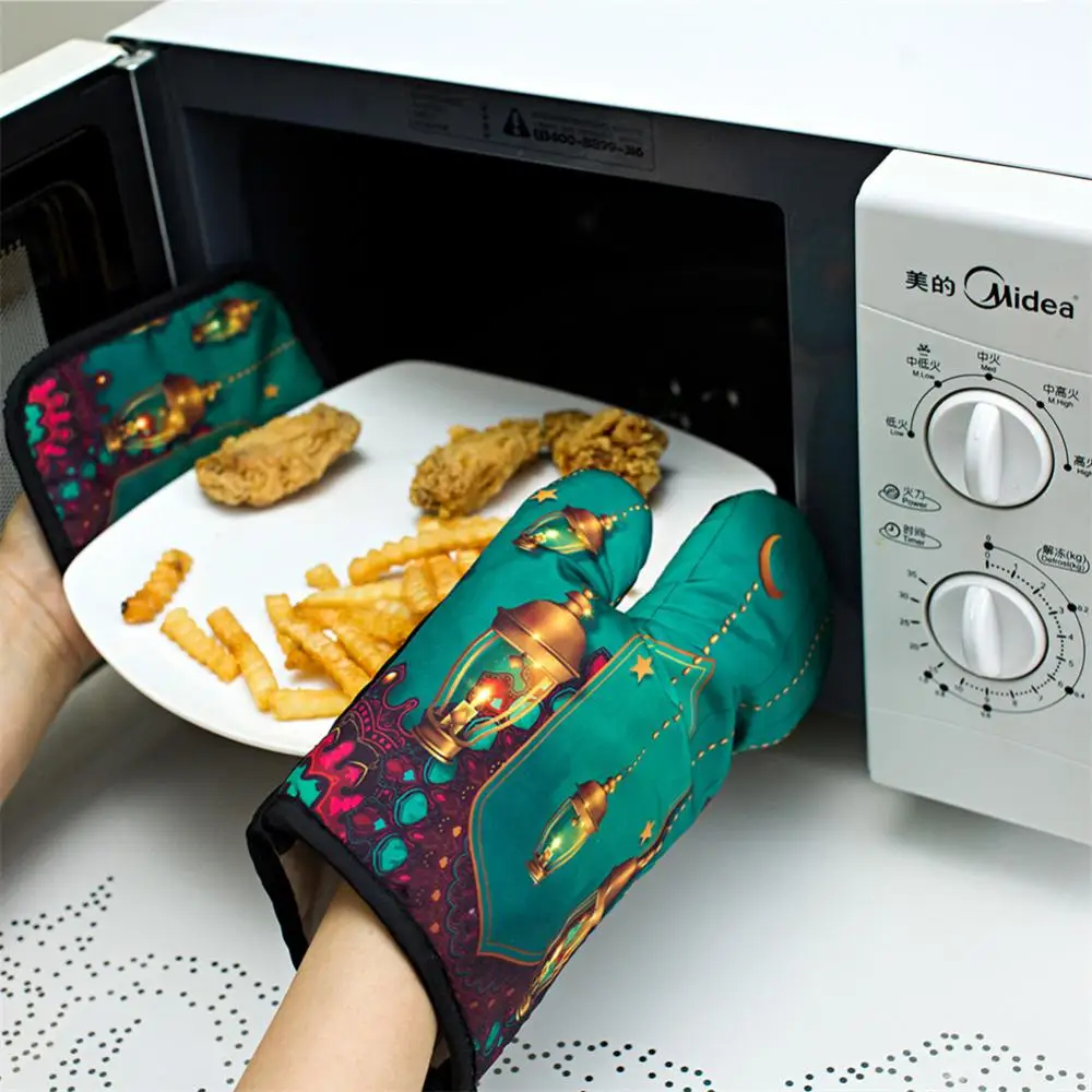 

Anti-scald High-temperature Oven Gloves Multifunctional Oven Gloves Heat Insulation Pad Thickened Apron Kitchen Baking Wholesale