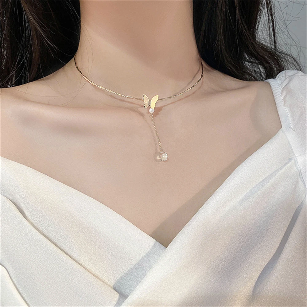 

Korean Silver Plated Shiny Butterfly Necklace For Women Exquisite Double Layer Crystal Choker Clavicle Chain Necklaces Jewelry