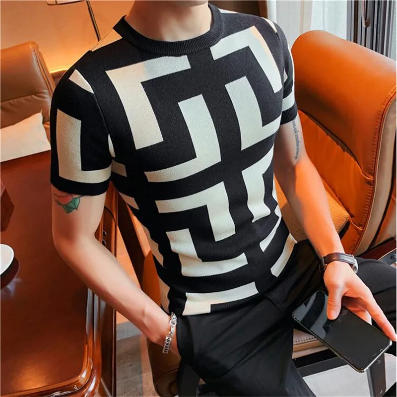 

British Style Men Colorblock Knitted Sweater T-shirt High Quality Slim Fit O-neck Tee Mens Slim Fit Casual Social Club T-Shirt