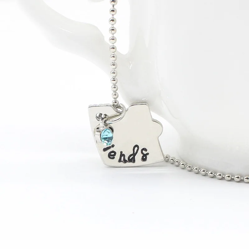 Подарочный набор из 3-х ожерелий в одном для подруги или дружбы.