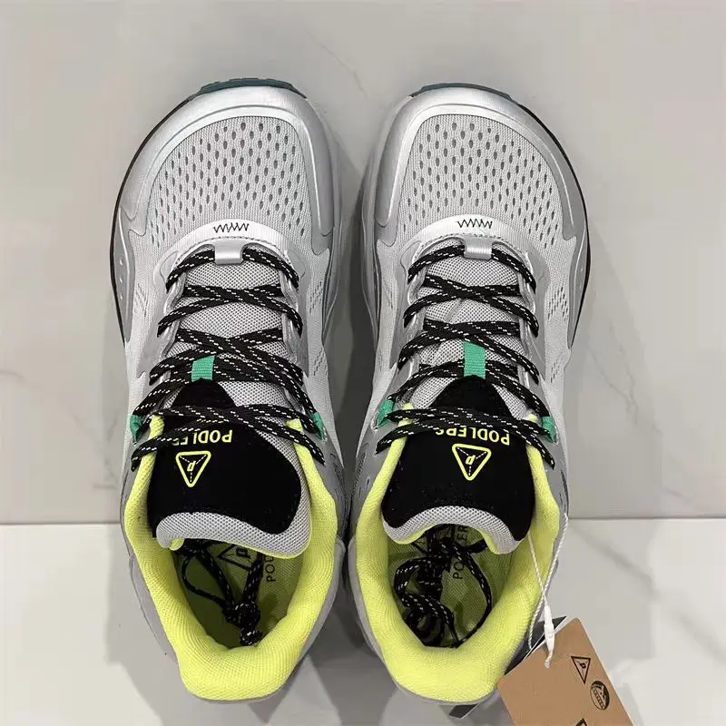 Амортизирующая спортивная уличная походная обувь. Износостойкая Кроссовки для