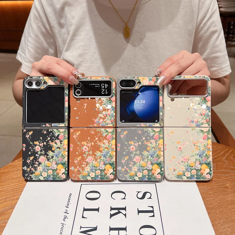 Кожаный текстурированный чехол с романтическими цветами для Samsung Galaxy Z Flip5 Flip6 Flip4