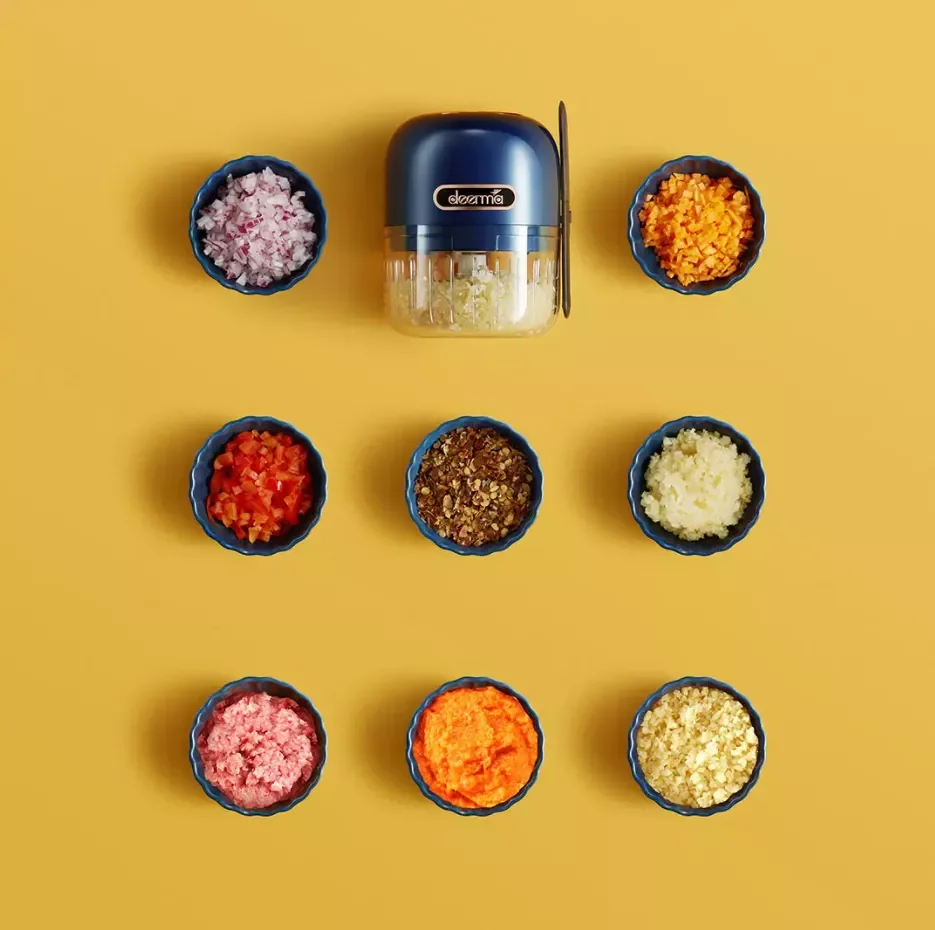

Портативная перезаряжаемая мельница для мяса, чеснока, овощей и фруктов с мини-ложкой
