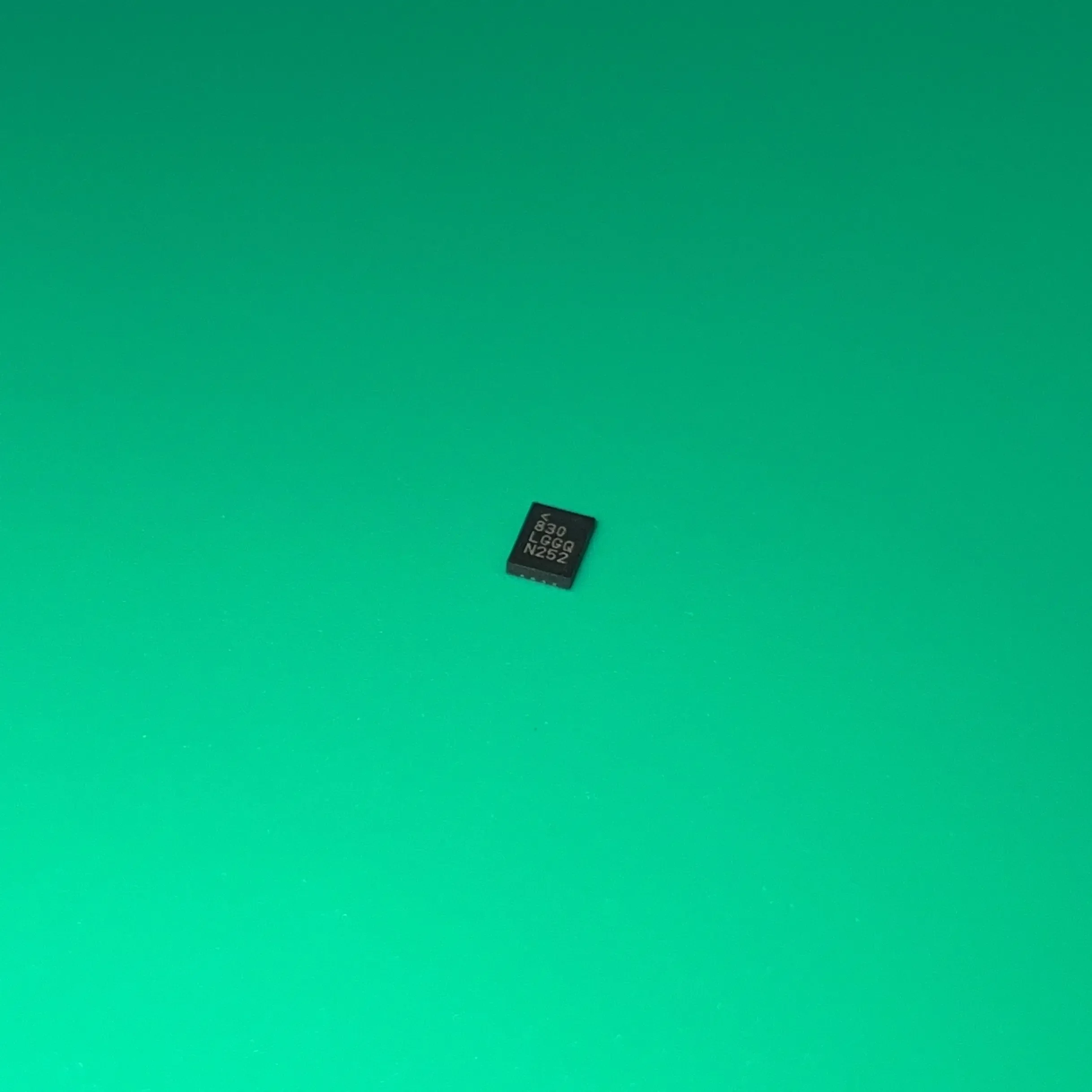 LT8614EUDC QFN20 LGGQ LT8614 EUDC IC REG BUCK РЕГУЛИРУЕМЫЙ 4A 20QFN Понижающий бесшумный переключатель #