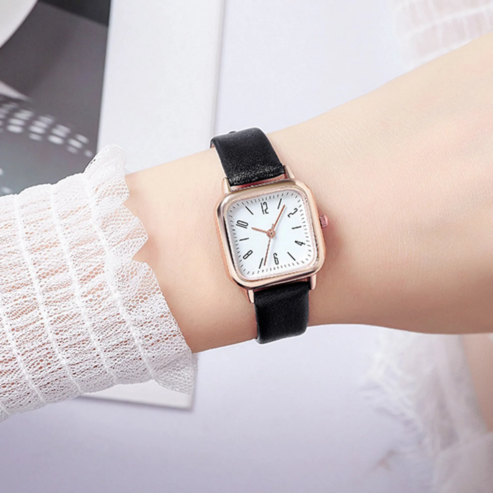 Часы наручные женские кварцевые модные светящиеся в винтажном стиле аналоговые