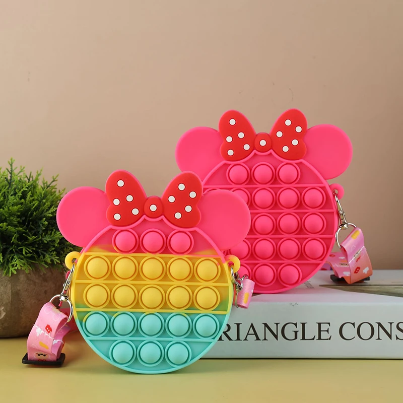 

New Fashion Kawaii Denisy Minnie Anti-Stress Relieve Decompression Adult Children Sensory Toys Soft Squishy Squeeze Toy for Kids