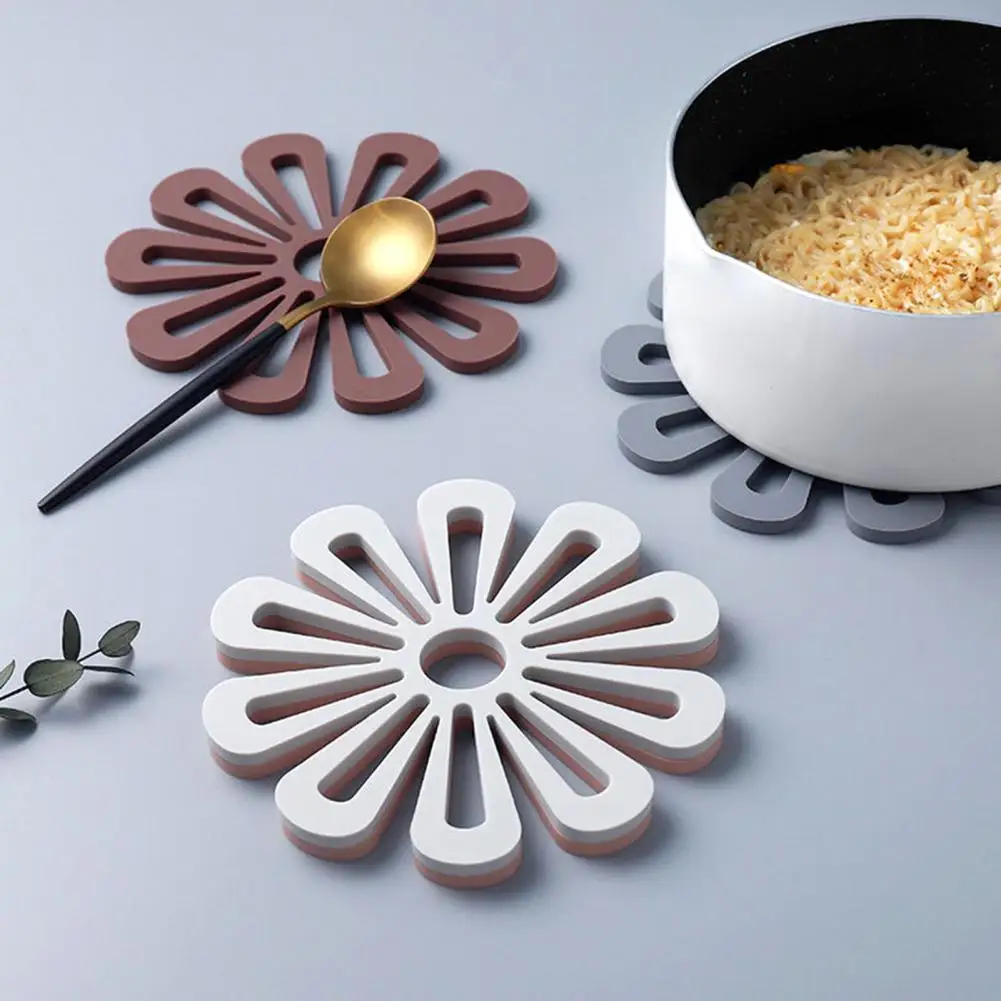 

Useful Drink Coaster Safe for Use Exquisite Hollow out Design Coaster Placemats Dining Mats