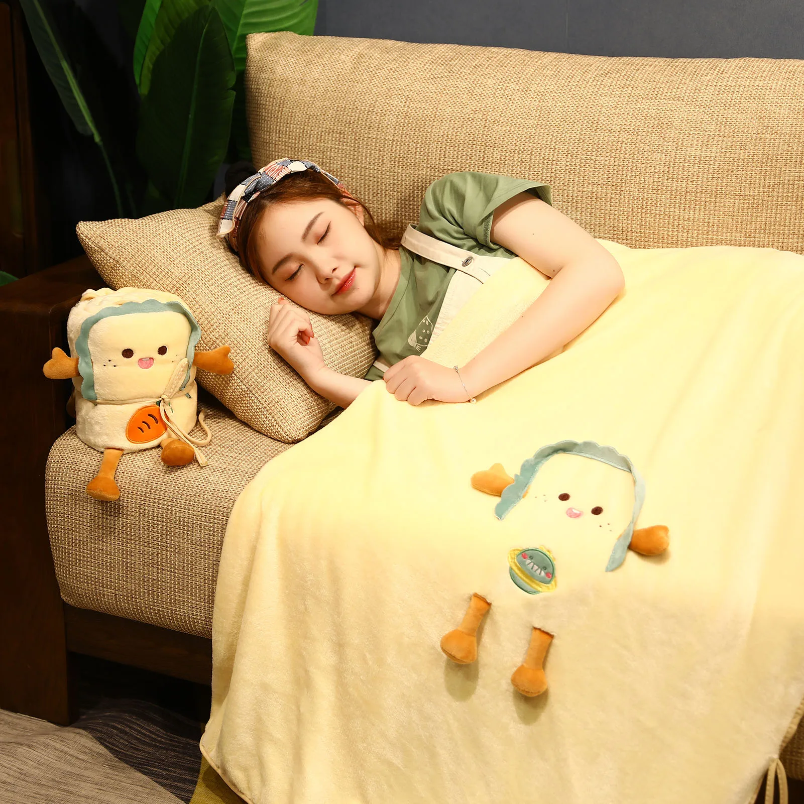 

Флисовое одеяло в рулоне, милое плюшевое одеяло с мультяшным рисунком, воздухопроницаемое офисное, студенческое, односпальное, маленькое, р...