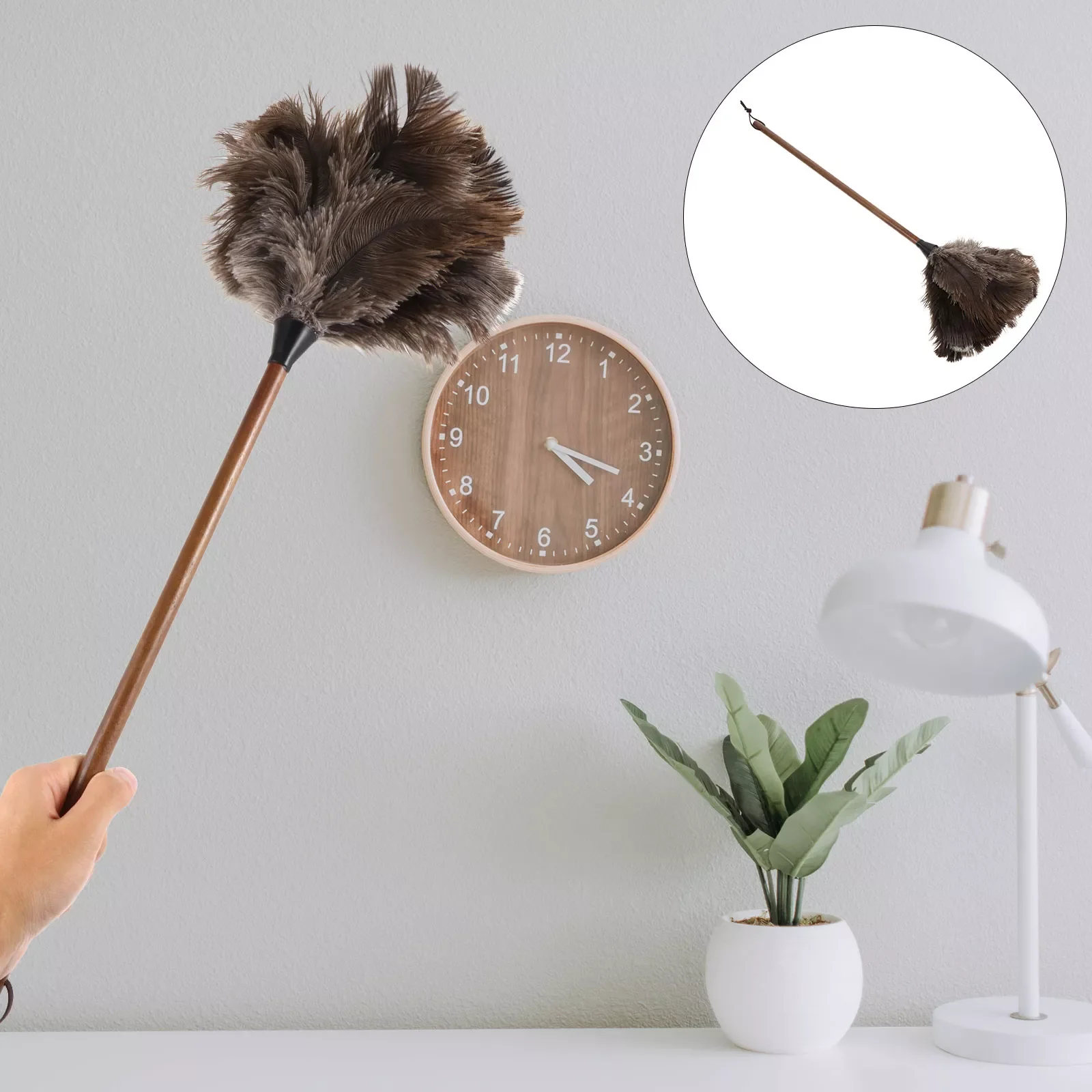 

NEW2023 Walnut Long Handle Feather Duster Soft Ostrich Dust Brush Durable Durable Household Cleaning Tools