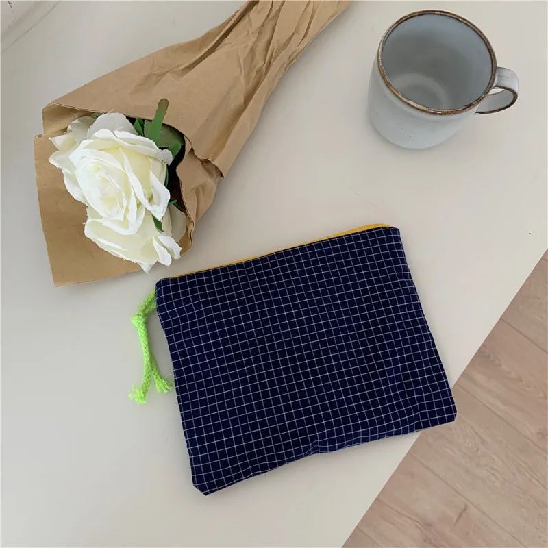 

Клетчатая косметичка из хлопка и льна для женщин и девушек, сумочка на молнии, простой портативный Вместительный Мешок Для Хранения