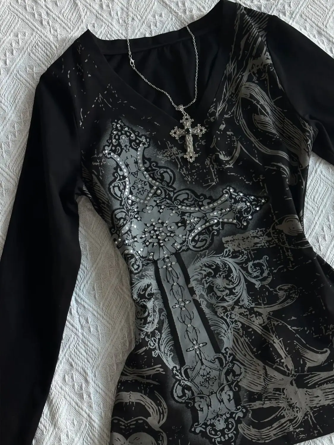 Американский ретро-дизайн черная футболка с принтом тай-дай для женщин осень