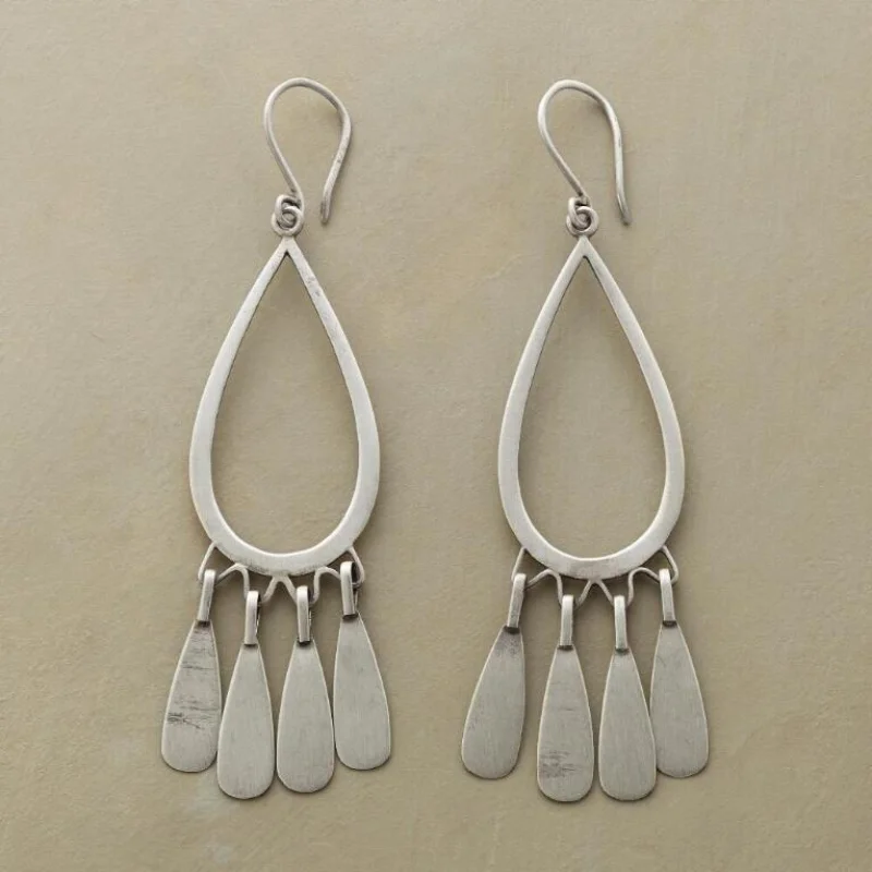 European and American natural fashion Silver Earrings Flower Earrings sweet Tassel Earrings