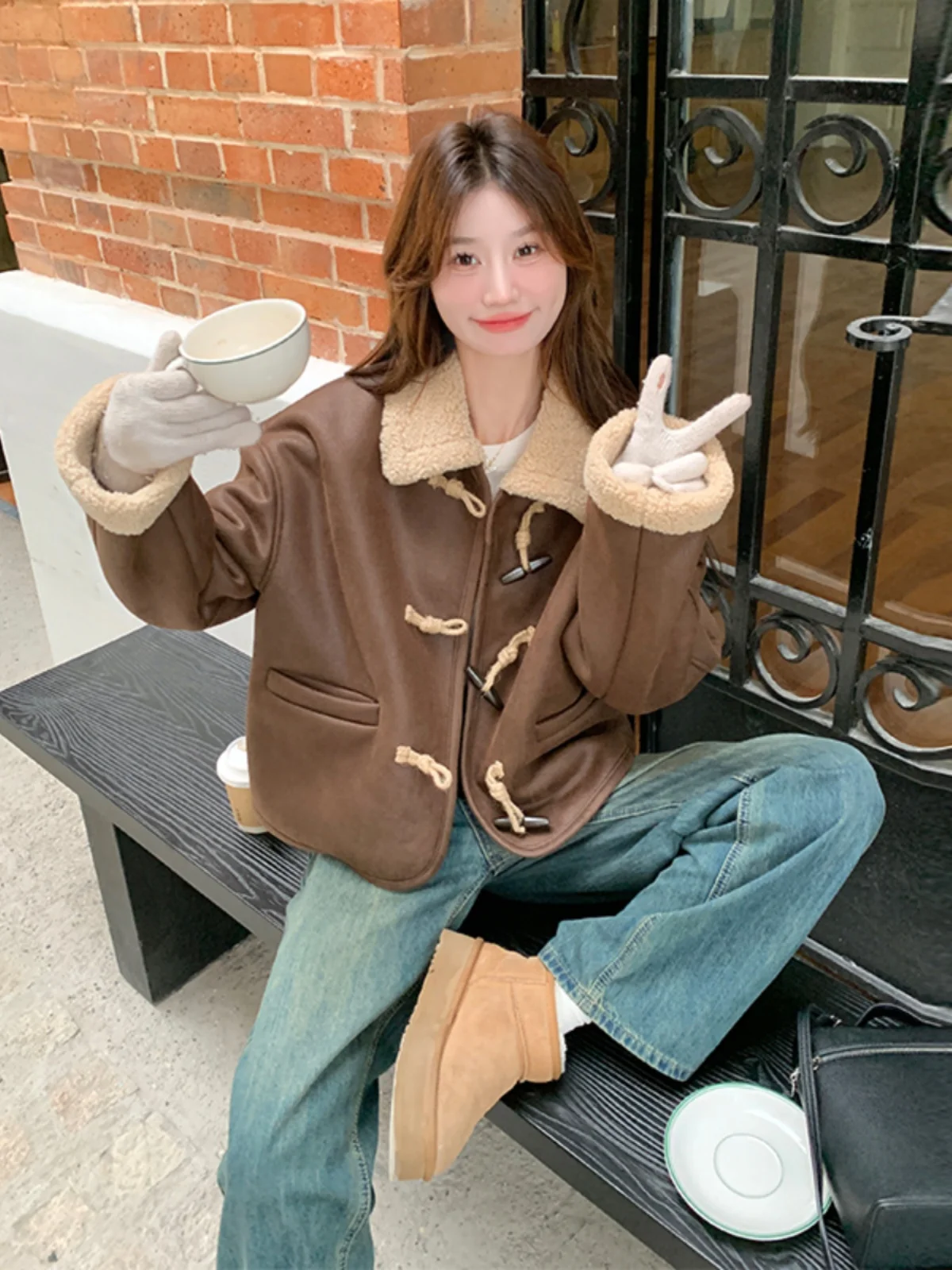 Меховая интегрированная верхняя одежда из овечьей шерсти оленьей кожи женская