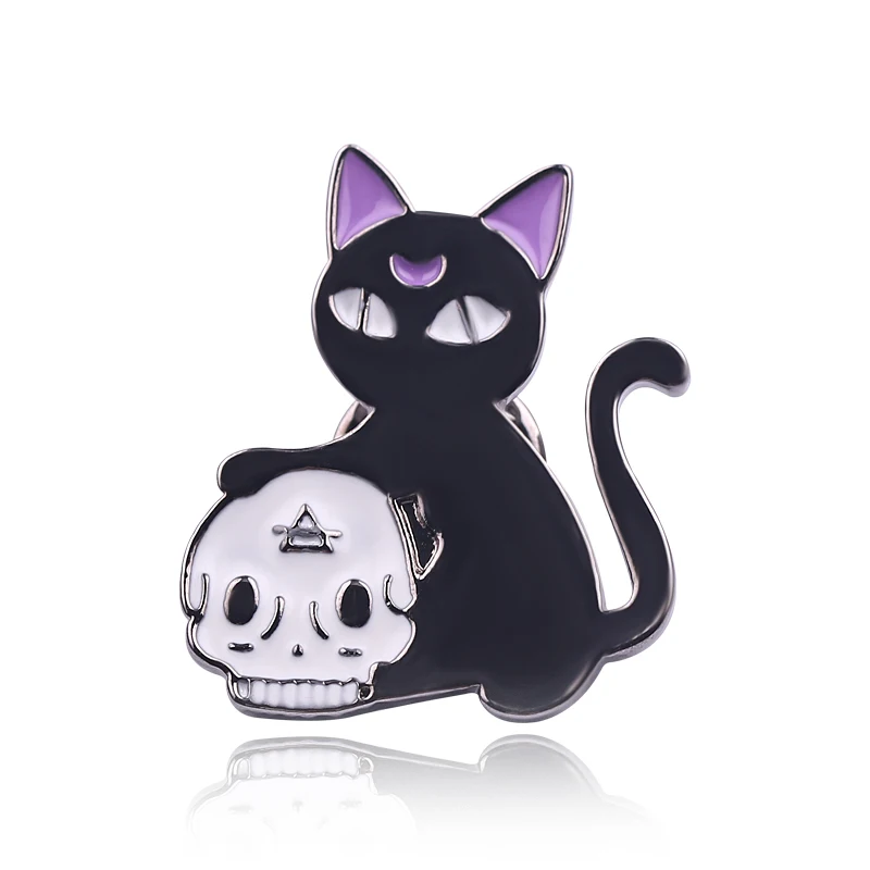 

Cat & Skull Modeling Enamel Brooch Personality Creativity Metal Button Badge Jewelry for Clothing Backpack Lapel Pin Accessories