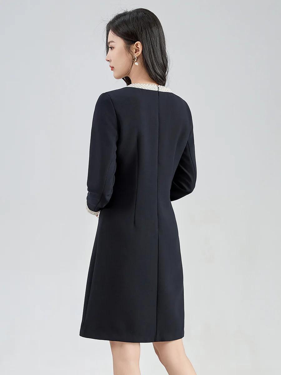 24. Ранняя осень темперамент изящное с длинными рукавами уменьшающее возраст