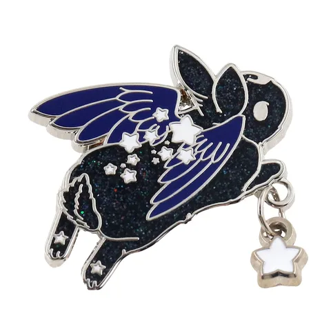 Эмалированная брошь с кроликом и звездой