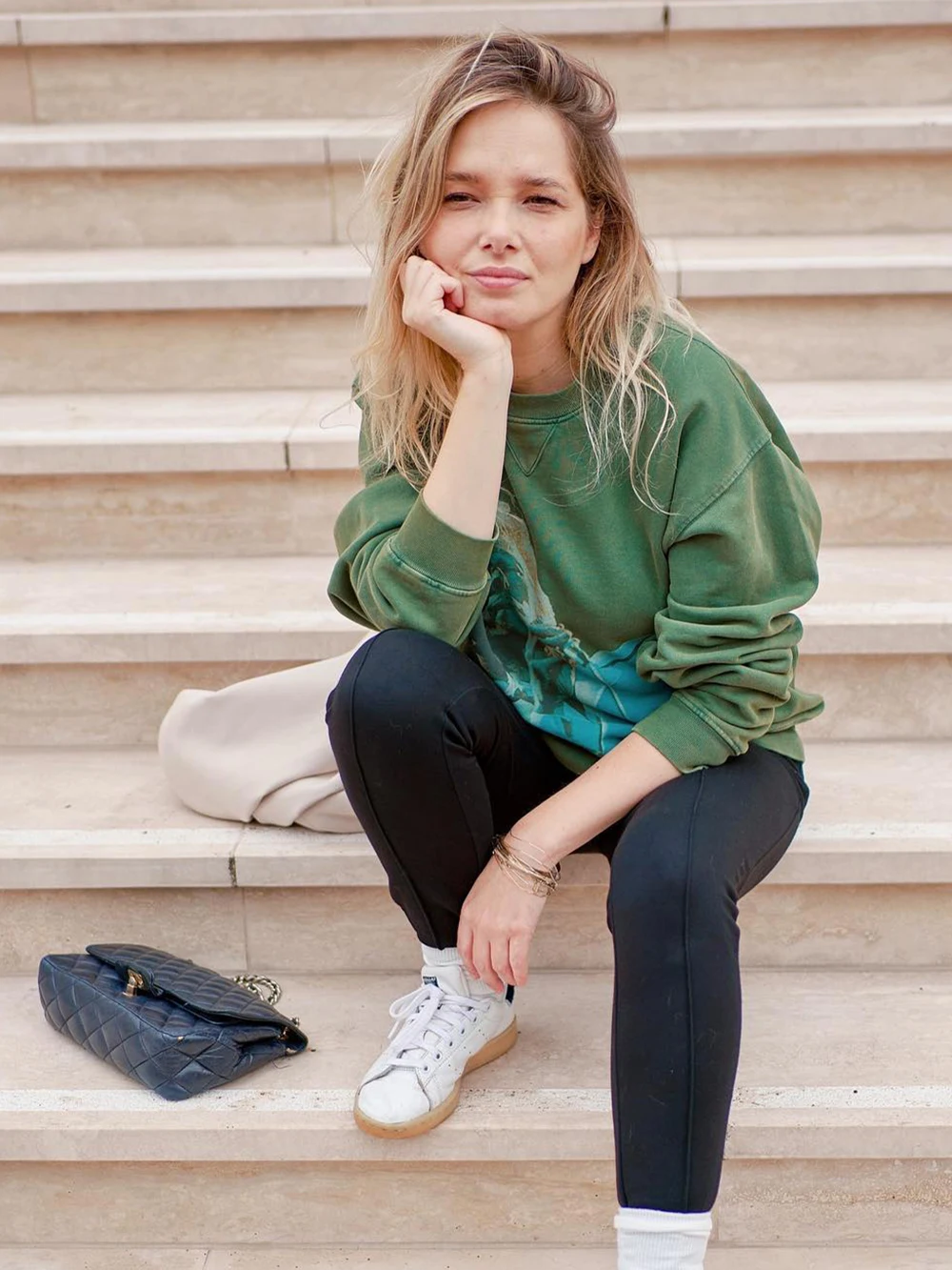 

ZESSAM Green Portrait Letter Unisex Sweatshirts Women O-Neck Long Sleeve Loose Cotton Female Pullover Vintage Casual Lady Top