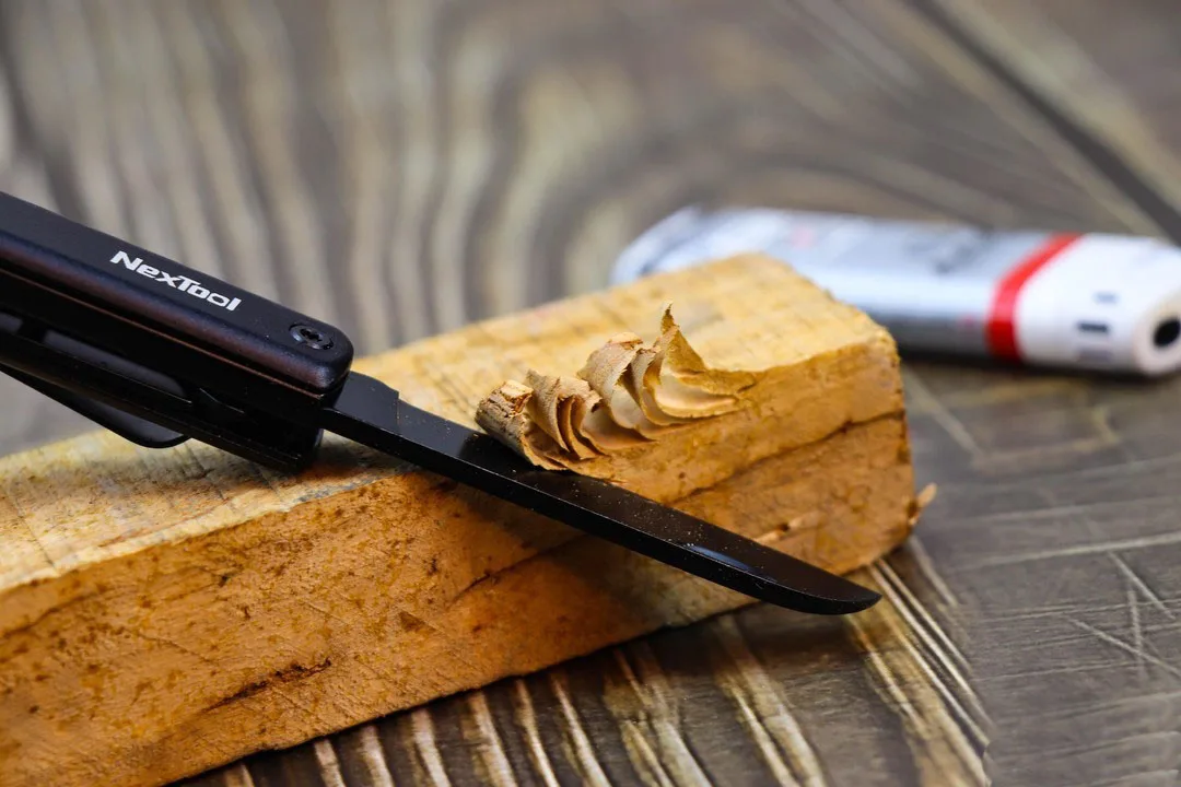 NexTool Multifunctional Pen Tool N1 3-in-1 USB Rechargeable Flashlight Scissors Knife Portable Mini Outdoors Tools enlarge