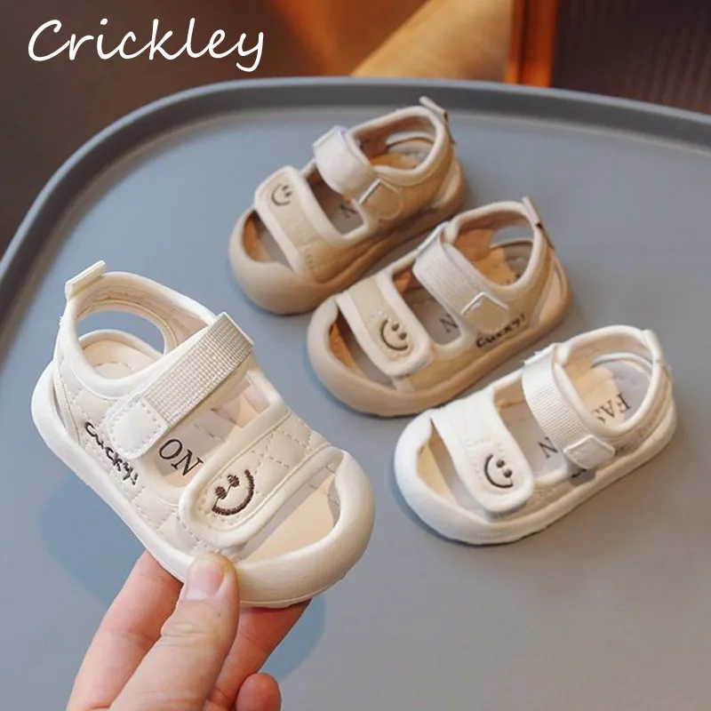 

New Solid Baby Girls Boys Sandals Smile Face Embroidery PU Sandals For Children Closed Toe Soft Sole Anti Slip Kids Beach Shoes