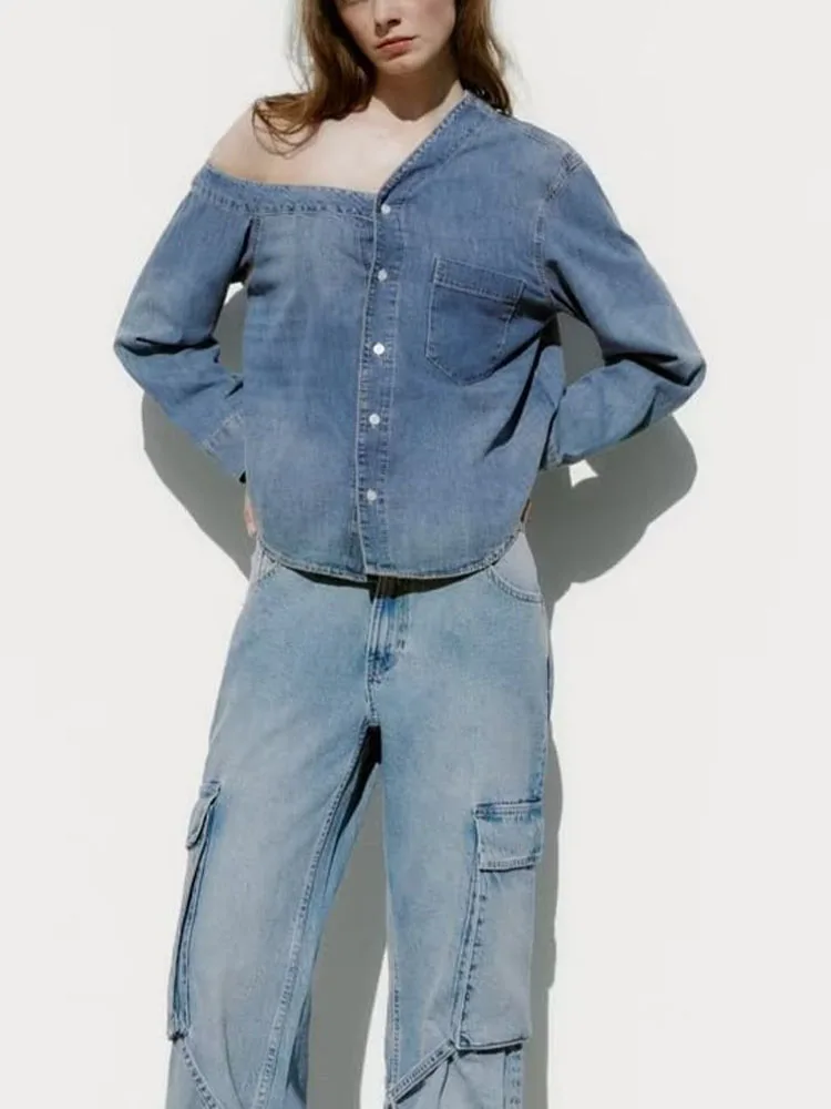 

New women's 2023 long-sleeved off-the-shoulder design with metal button closure at front asymmetric denim shirt