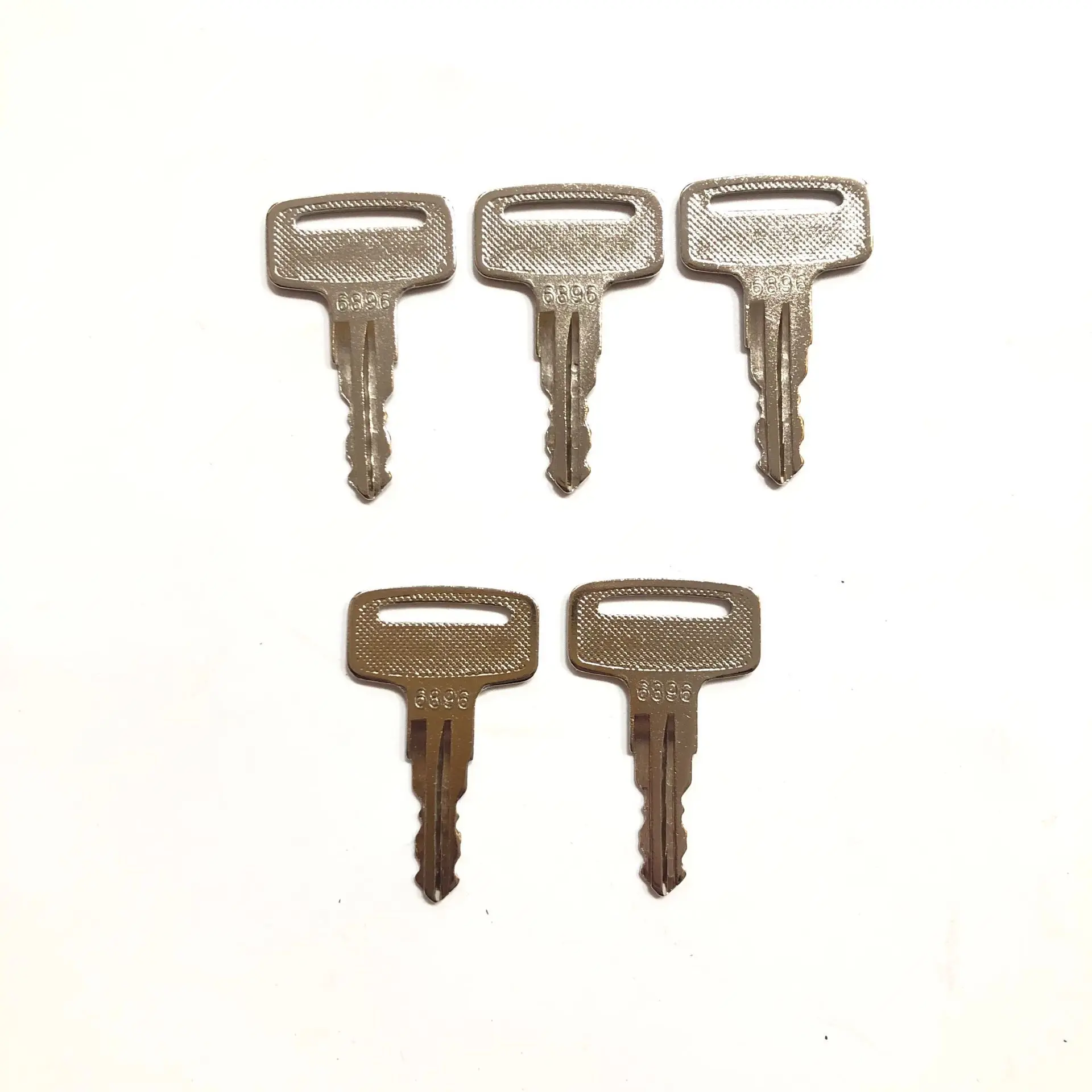 

5PCS 6896 Ignition Key 160431 0160431 for Wacker Neuson Trench Roller