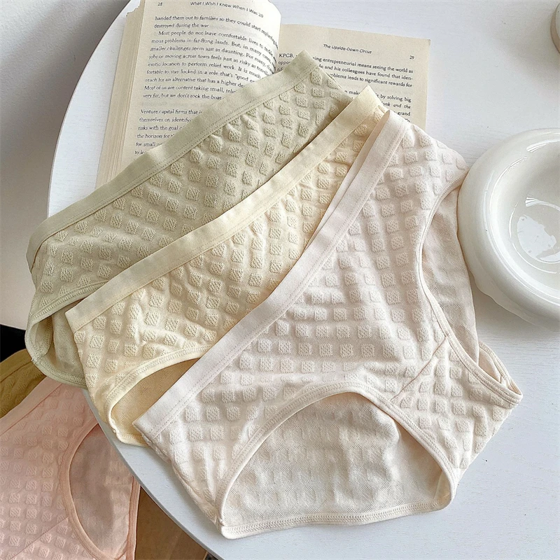 

Japanese System Minimalistic Female Underpants Breathable Cotton Shorts Underpants Solid Color Panties Mid Waist Briefs