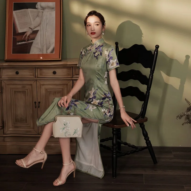 

Women Oriental Chinese Traditional Vintage Button Print Slim Formal Dresses Summer Improves Long Sexy Lady Banquet Cheongsams