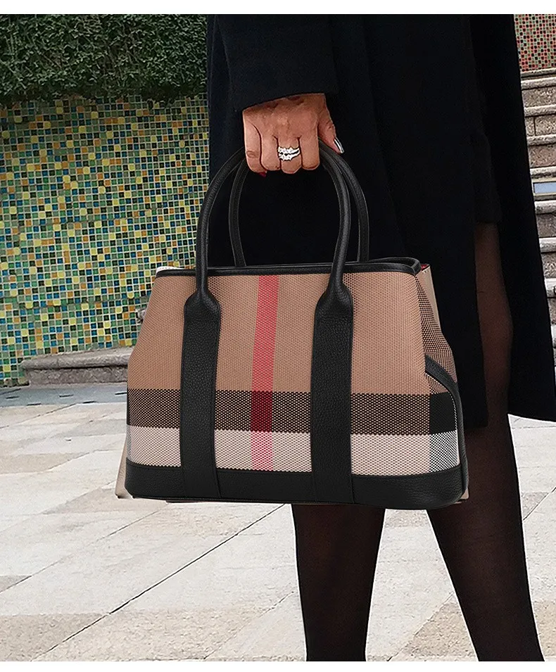 Luxury Handbags Plaid Printed Bucket Women burberry bag 2