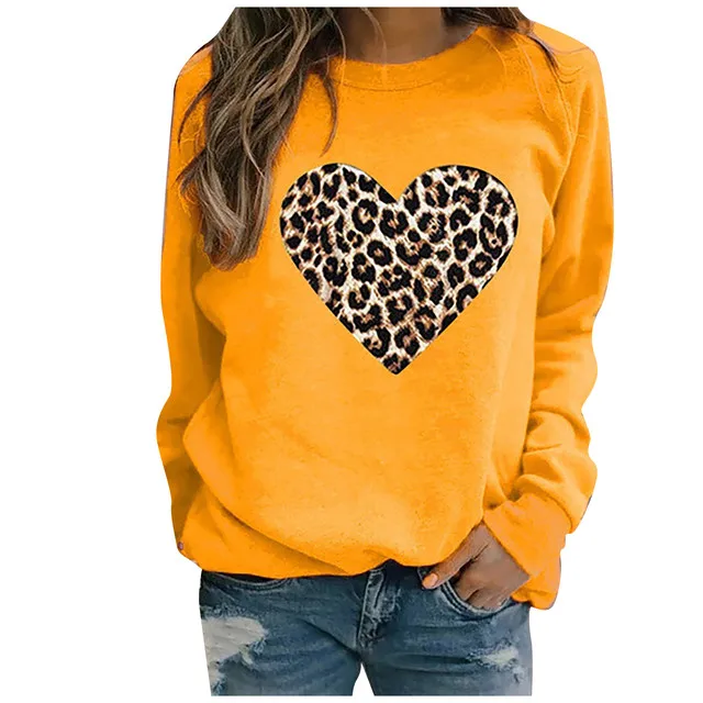 

Женская зимняя футболка с длинным рукавом и леопардовым принтом