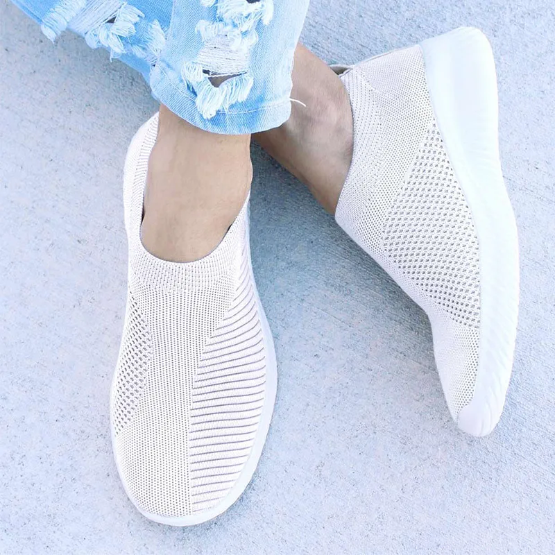 Sneakers Women Shoes Slip On Casual Shoes Women's Lightweight Woman Vulcanize Shoes White Zapatilla Mujer Trainer Socks Sneaker