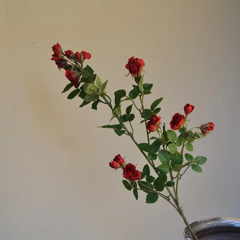 

Искусственные розы шелковые Lintel 63 см