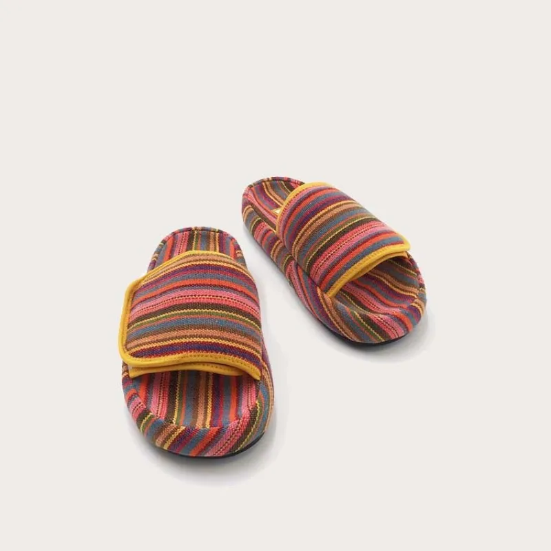 Minority thick-soled lightweight slippers women 2023 summer new niche rainbow stitching color striped cloth outer wear sandals