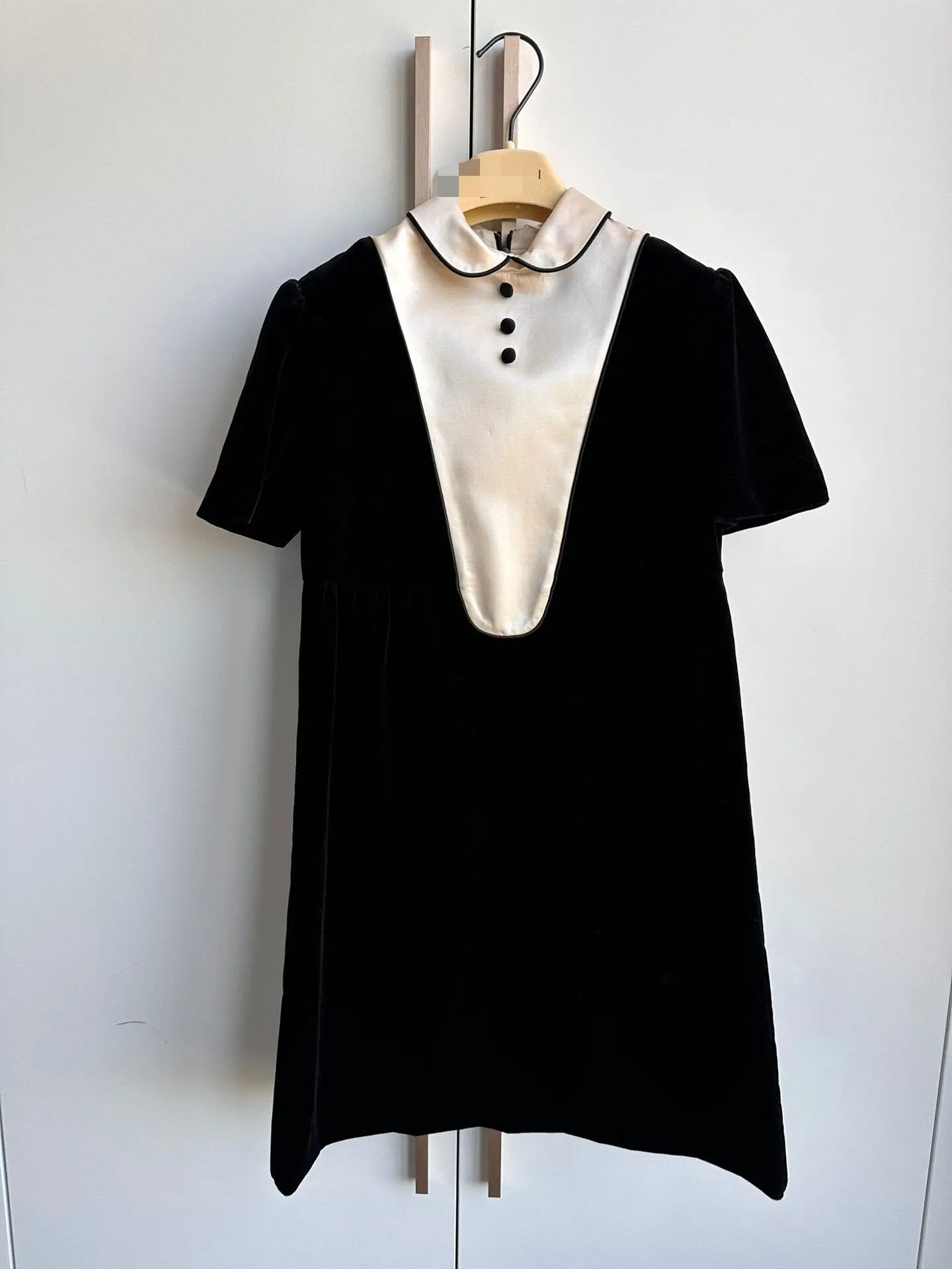 

(Новая модель предварительная продажа) бархатное атласное платье с лацканами