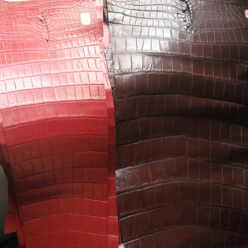 

Genuine Red Cro/Ali Leather Piece Hide Pelt, DIY Craft Material for Handmade Wallet, Watch Straps, 0.8mm, 1 Piece