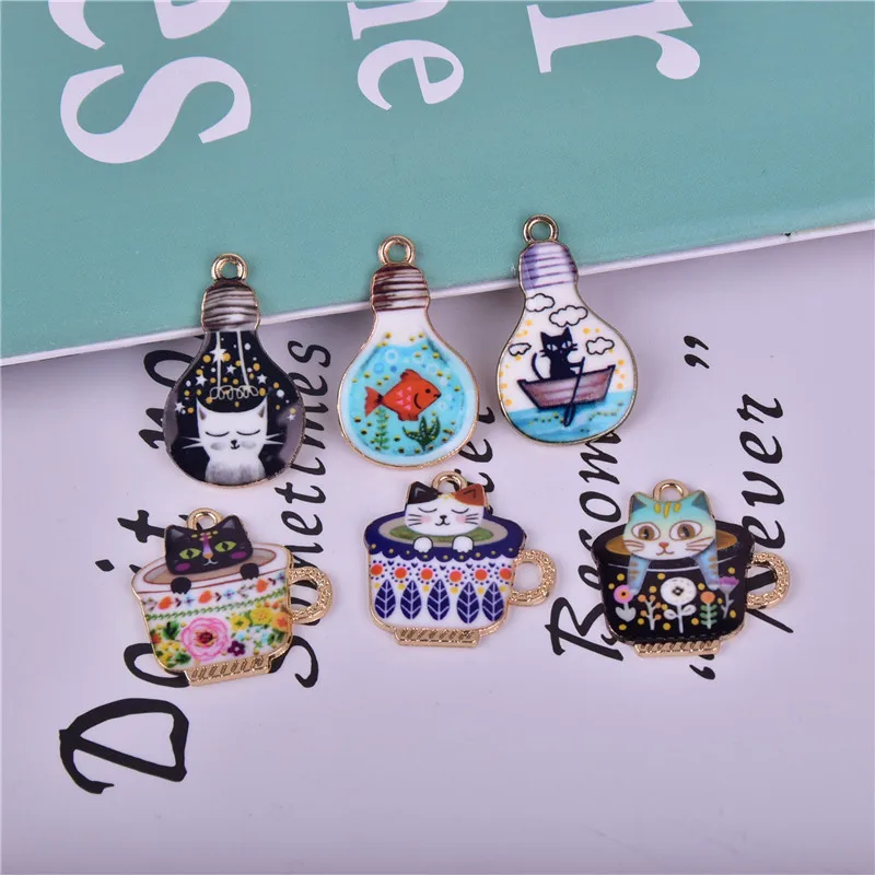10 шт. 28x17 мм коробка Doreen Милая мультяшная кошка рыба лампочка шармы золотые металлические кавайные эмалевые Подвески Сделай Сам изготовление сережек женские ювелирные изделия